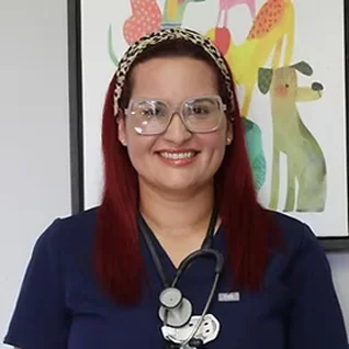 img-dr-Enid-Mendoza
